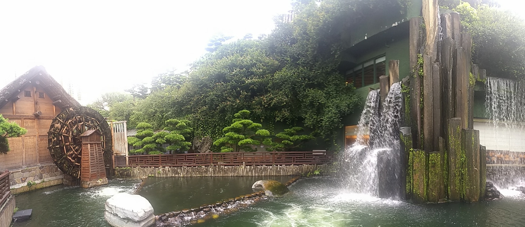 Timber halls and courtyard at Chi Lin Nunnery
